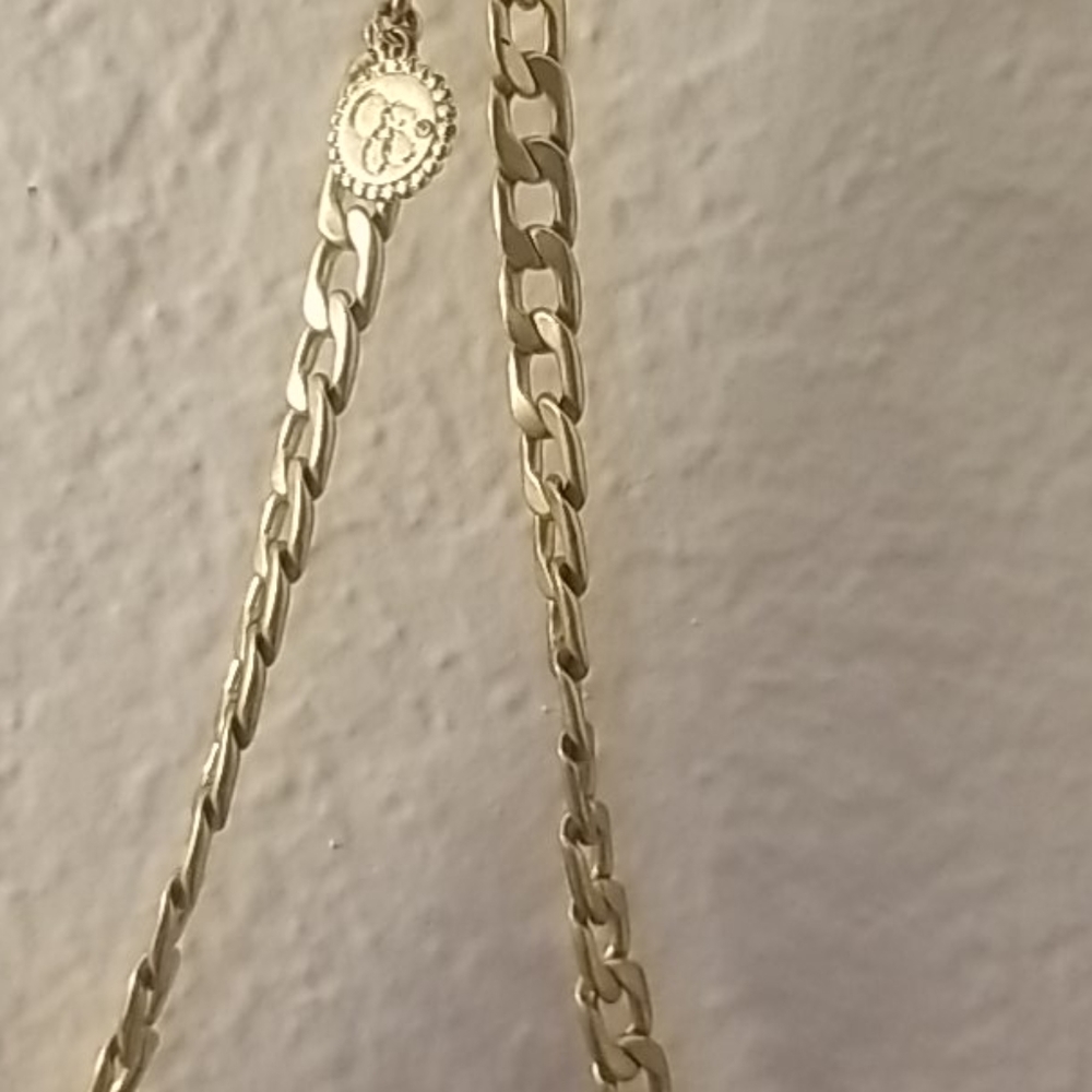 Necklace - Picture 2 of 4